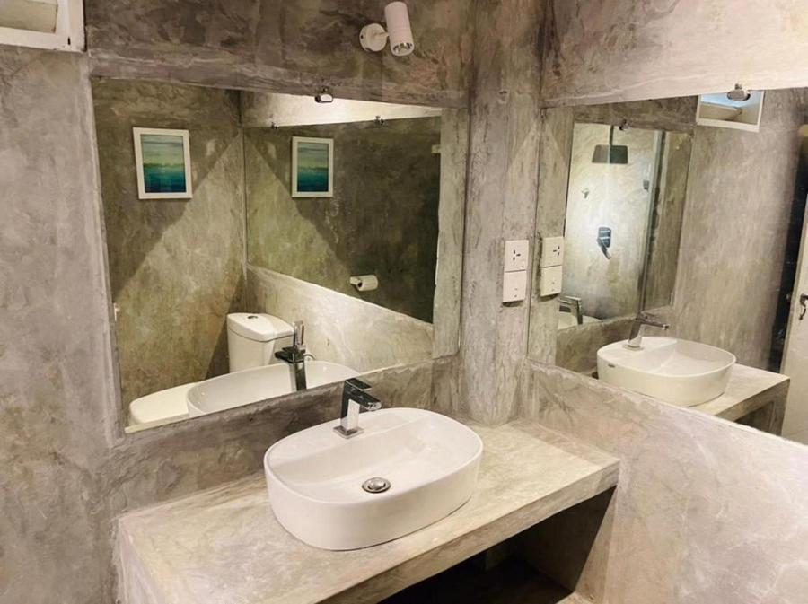 أهونغالا Villa Thotupola المظهر الخارجي الصورة