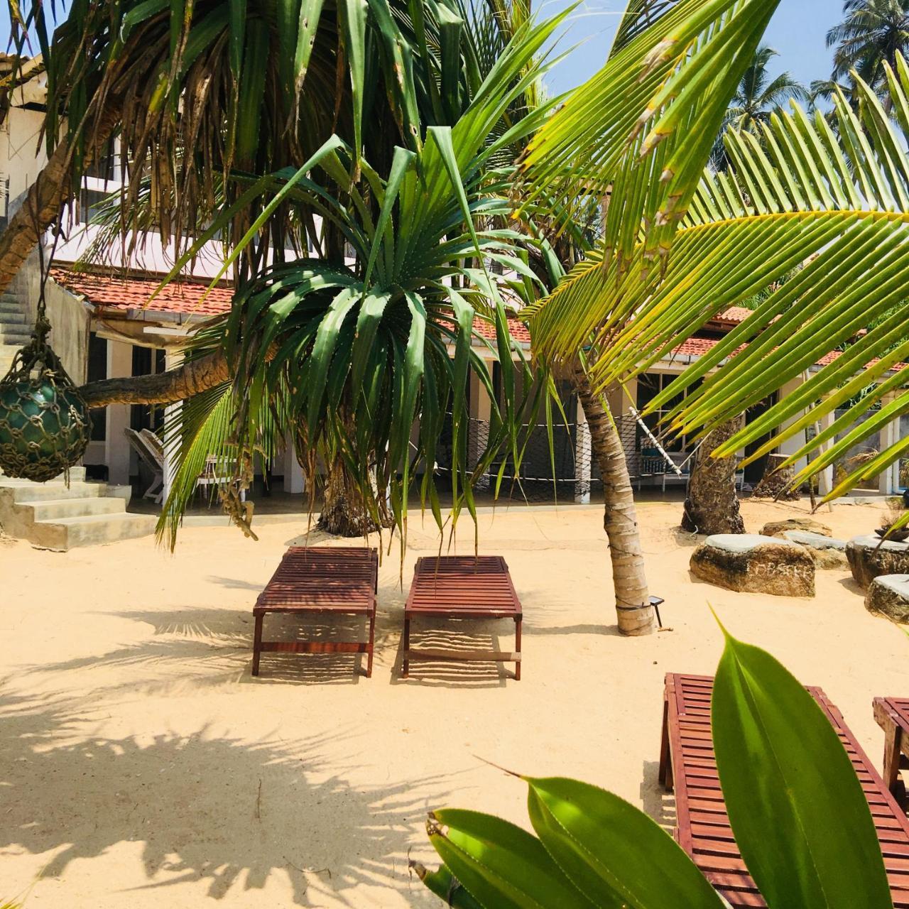 أهونغالا Villa Thotupola المظهر الخارجي الصورة